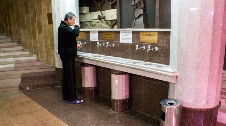 Питьевой прием минеральной воды в санатории Родник. Пятигорск 