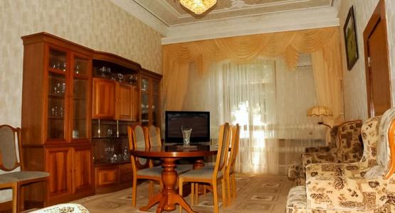 Гостиная в номере 2 местный 3 комнатный Люкс, Корпус 2 санатория Родник в Пятигорске